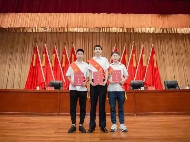 ҡǮ�����ּ����������͡�Ф���������衰��ɳ�������ƺţ�